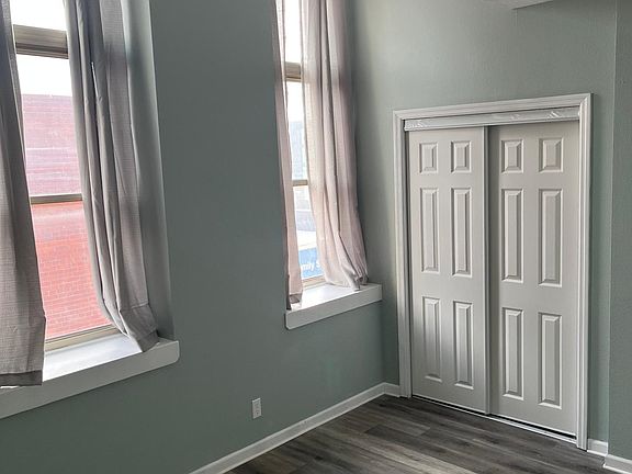 4th image of 121 S 25th St APT 102