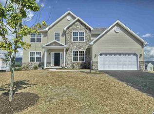 113 Allegheny Ln, Carlisle, PA 17013