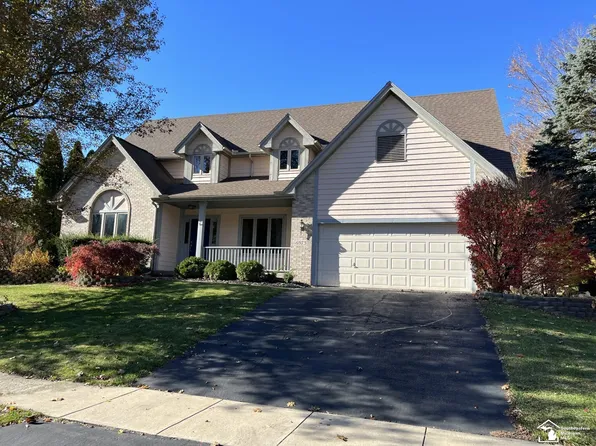 6973 Streamview Dr, Lambertville, MI 48144
