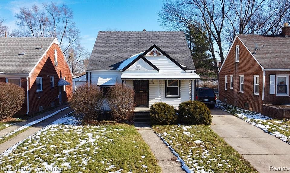 1st image of 7794 Rosemont Ave