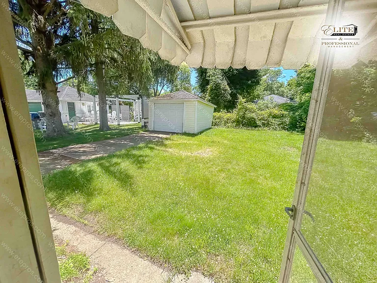 1909 Monteith St — Photo 17