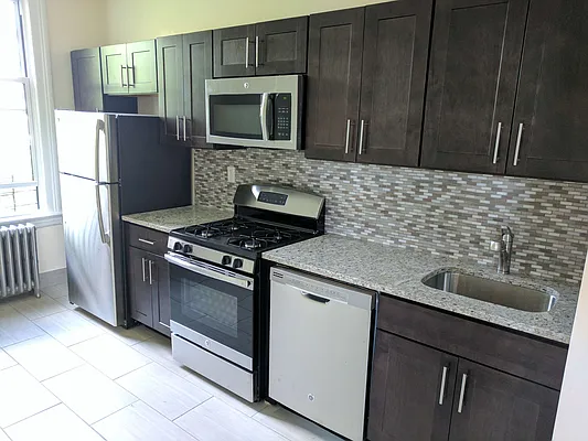 Rented by J & M Realty Services Corp (Management) | media 2