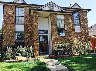 2157 Falcon Ridge Dr, Carrollton, TX 75010