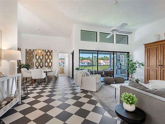 4th image of 577 Beachwalk CIR #R203
