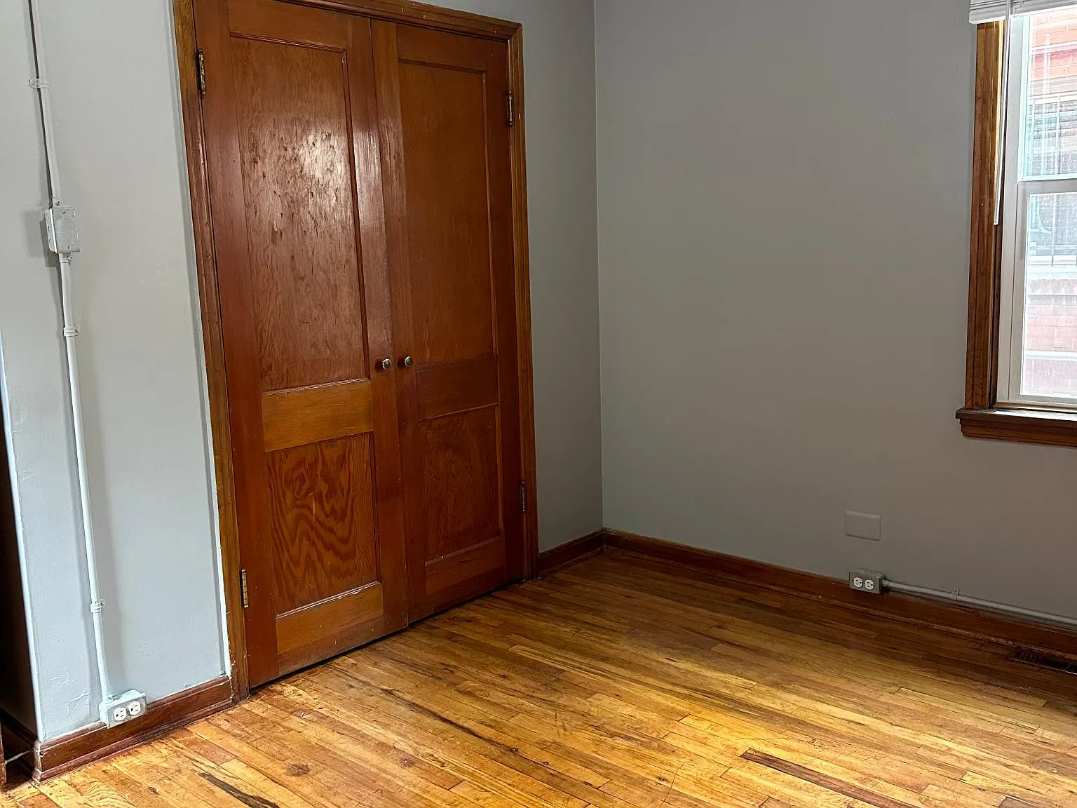 1434 N Corona Street — Photo 3