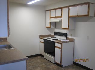 495 NW 8th St, Ontario, OR 97914