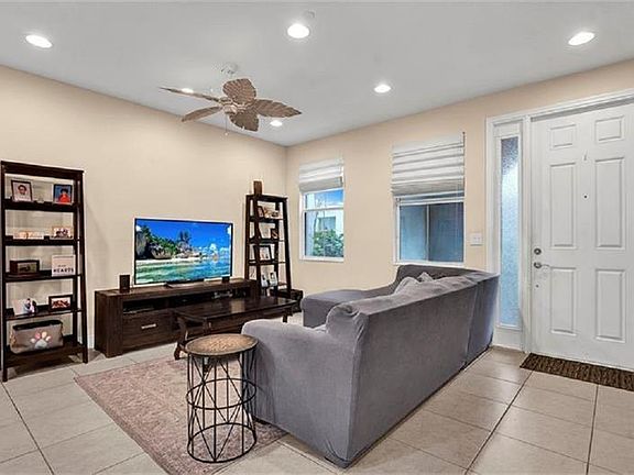 5th image of 2930 Cascada Isles Way #2930