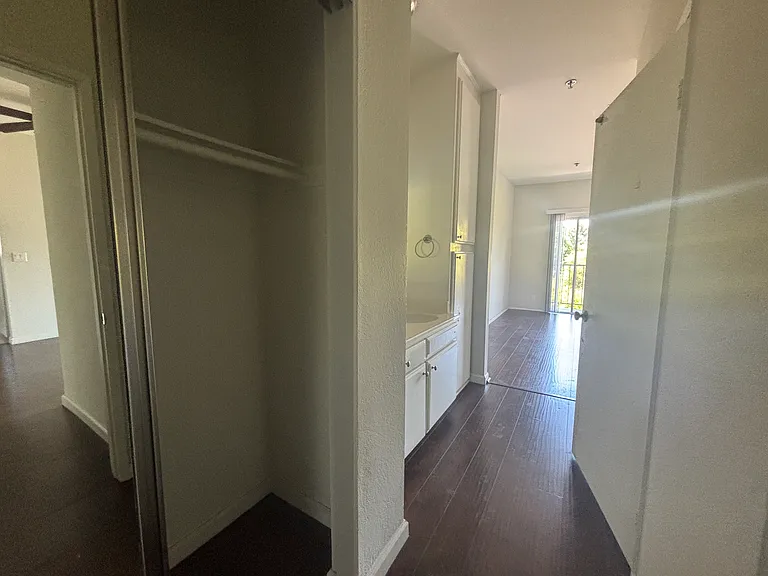 11925 Riverside Dr #3 — Photo 8