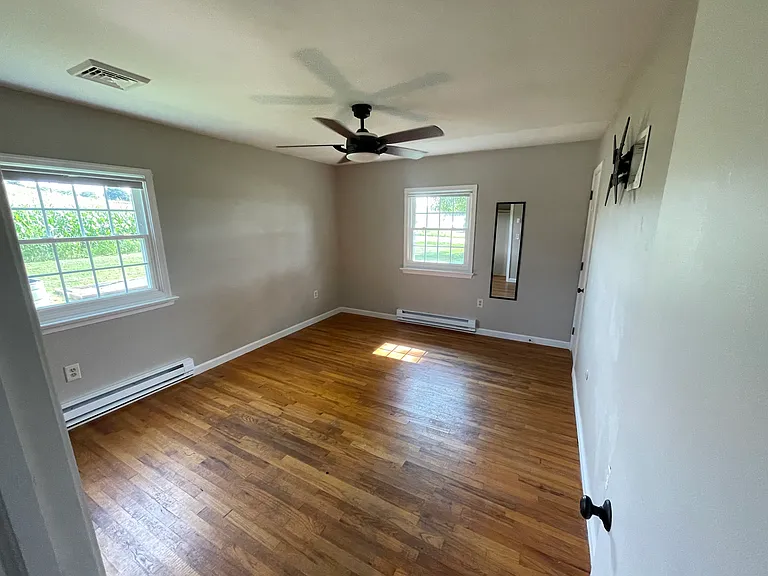 438 Walnut Run Rd — Photo 22