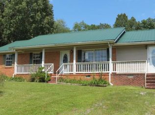 729 Steele St, Hamilton, AL 35570