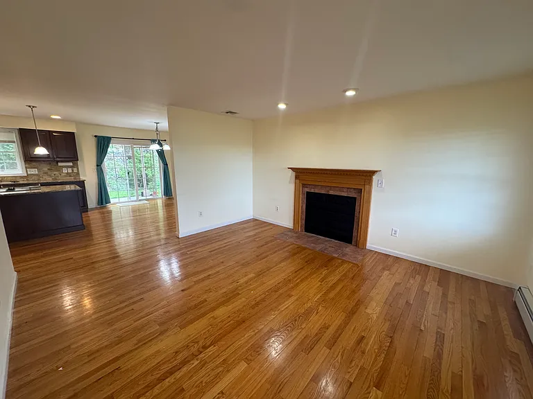 32 Tyler Hill Rd — Photo 7