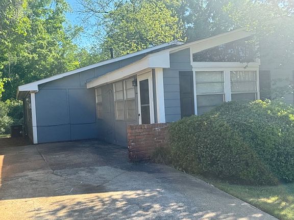 2nd image of 306 Country Club Rd #310