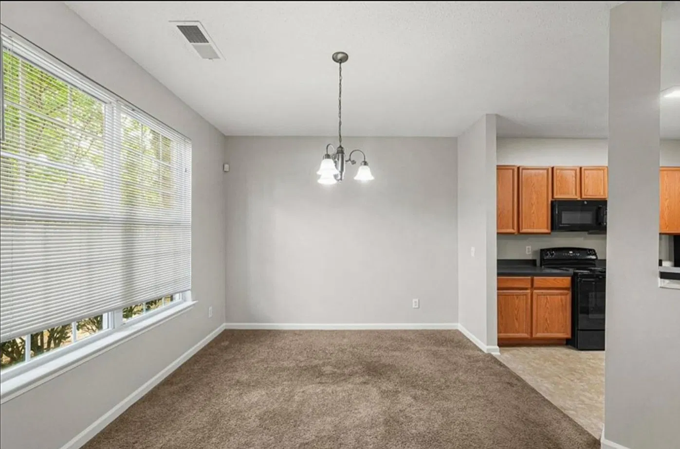 1618 Bayrose Cir — Photo 3