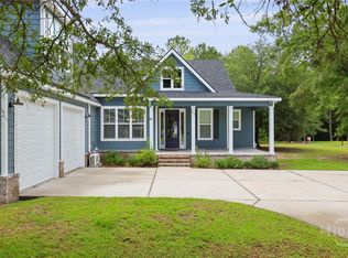 203 Dean Dr, Guyton, GA 31312
