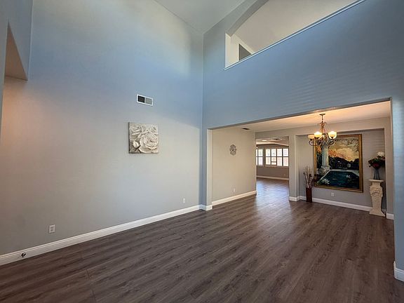 4th image of 5418 Halas Ct