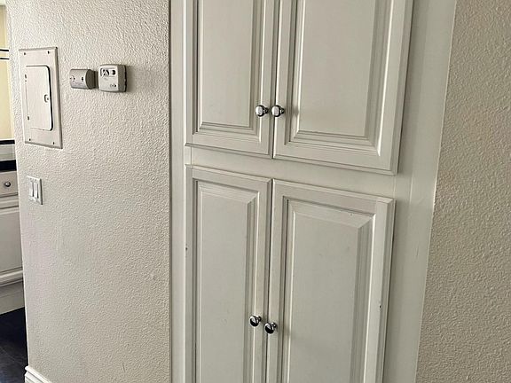 5th image of 606 G St
