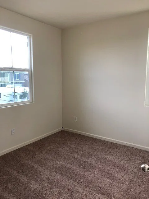 4 bed, 1663 sqft, $2,350 — Photo 4