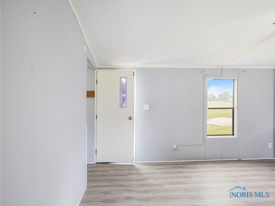 1905 Tracy Rd Northwood OH Zillow