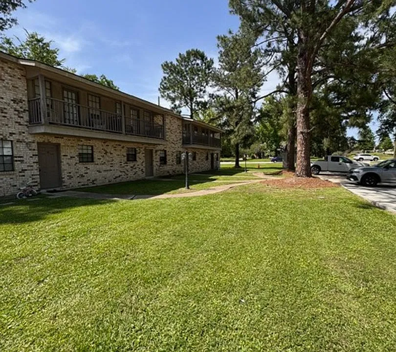 14020 Tiger Bend Rd