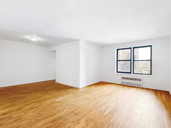3500 Snyder Avenue 4R image 3 of 8