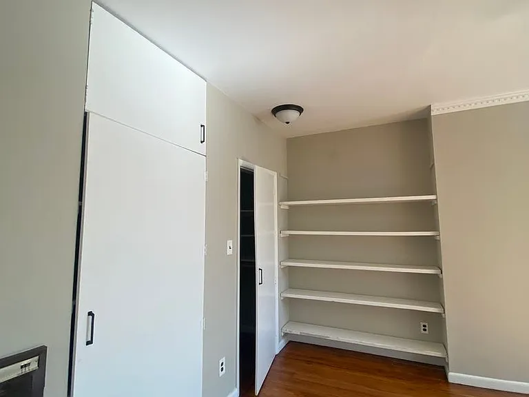 9 E Read St — Photo 20