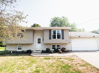 1009 Nagle Rd, Erie, PA 16511