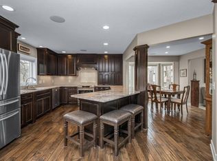 13975 Granada Ct, Apple Valley, MN 55124