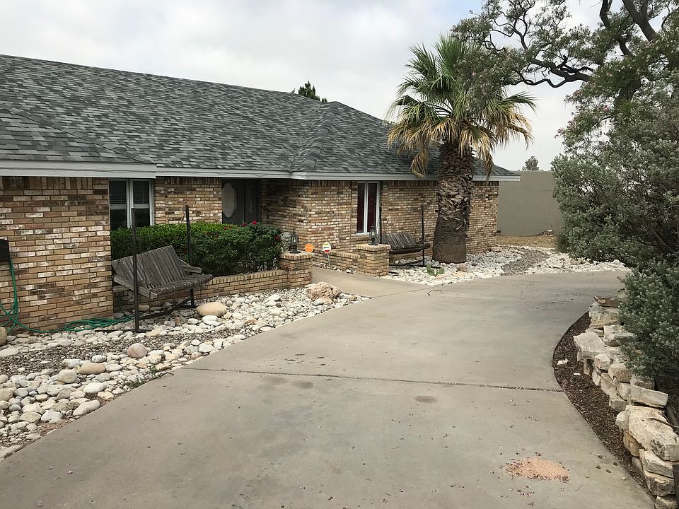 1st image of 913 Fountain Dr