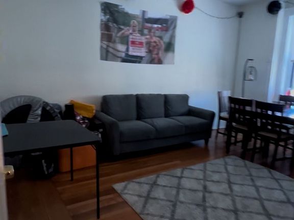 3rd image of 212 Hemenway St #5F