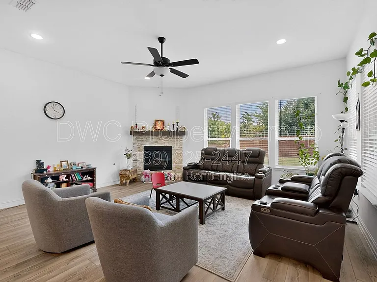 1837 Whispering Pines Dr — Photo 11