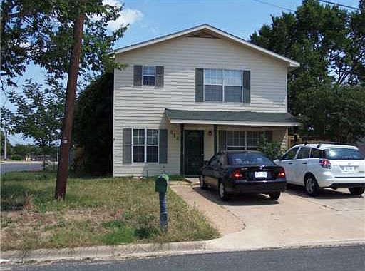 1st image of 618 Banks St