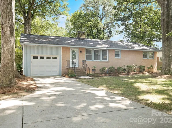 2538 Carroll St, Monroe, NC 28110