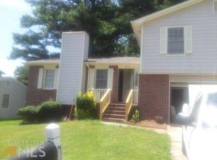 1295 Autumn Hill Ln, Stone Mountain, GA 30083