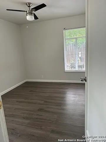 1 bed, 400 sqft, $900 — Photo 4