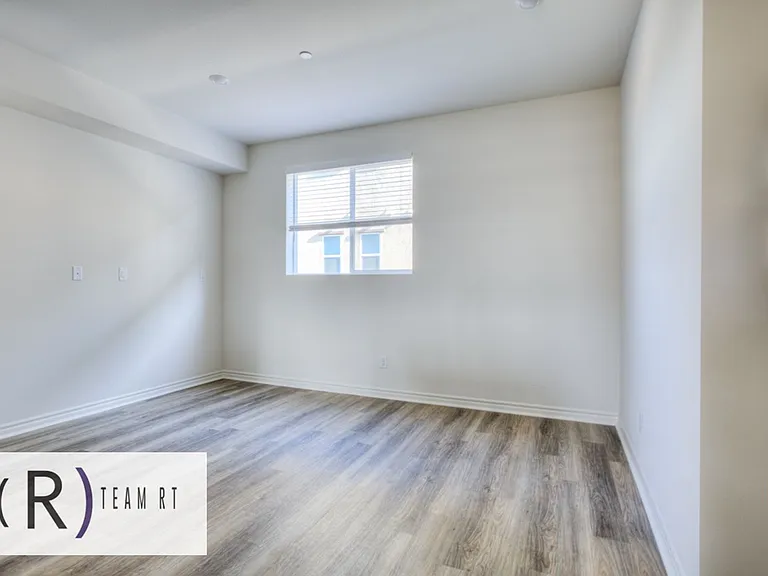 11454 Artesia Blvd — Photo 18