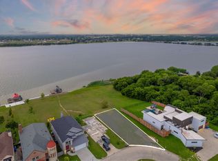 2409 Windjammer Way, Rowlett, TX 75088