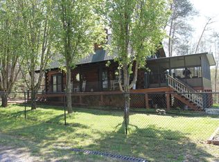 2216 French Broad River Rd, Seymour, TN 37865