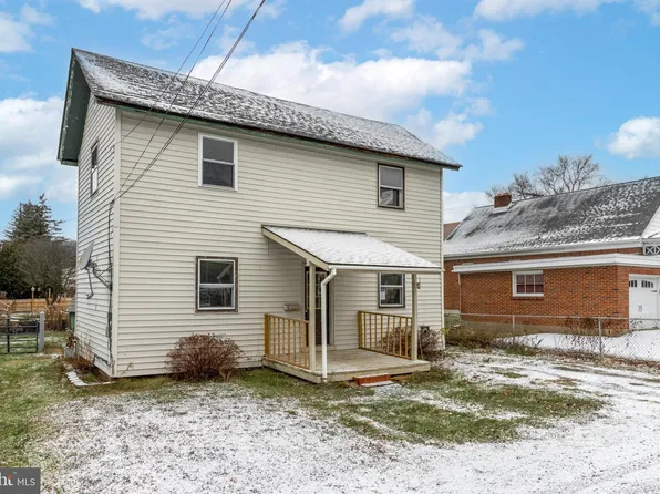 125 1/2 Erie Ave, Johnsonburg, PA 15845