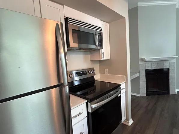 2814 Nueces St APT 106, Austin, TX 78705