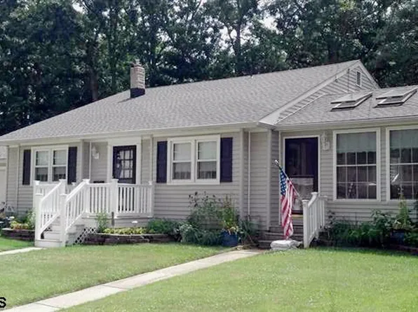 1004 Richard Dr, Linwood, NJ 08221