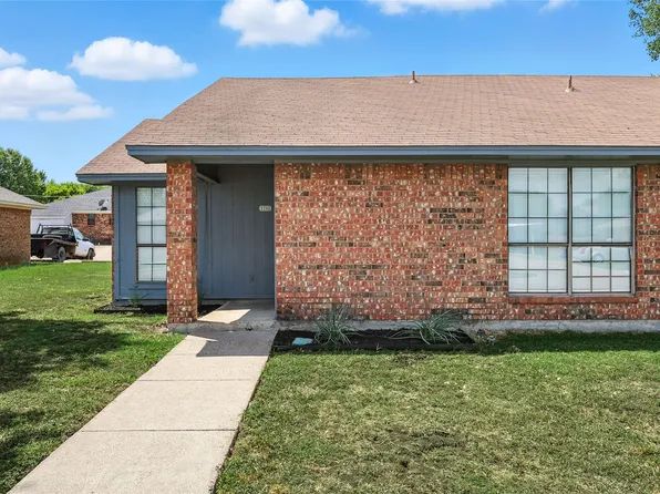 1735 Creek View Dr, Glenn Heights, TX 75154