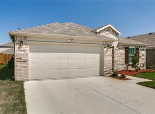 9928 Amosite Dr, Fort Worth, TX 76131