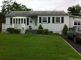 1080 Bordentown Ave, Parlin, NJ 08859