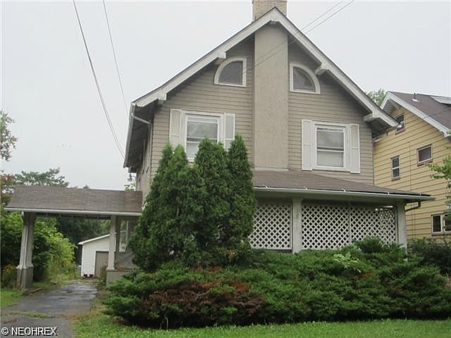 1st image of 215 Bonnie Brae Ave NE