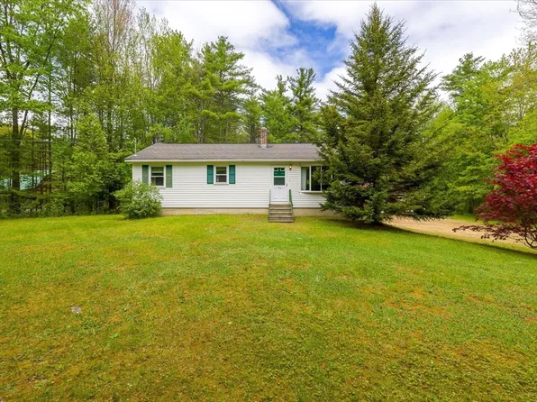 134 Highland Ave, Baldwinville, MA 01436