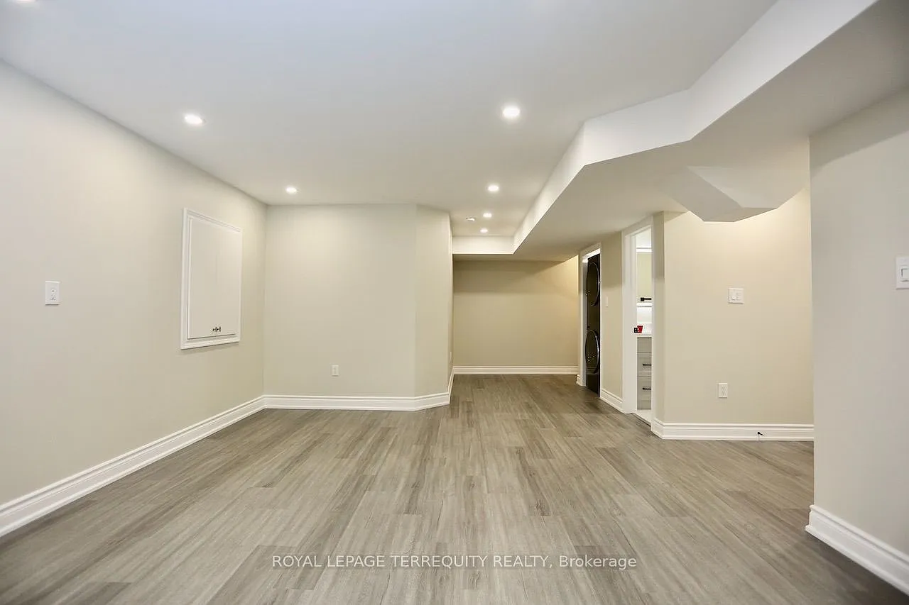1 bed, $1,600 — Photo 2