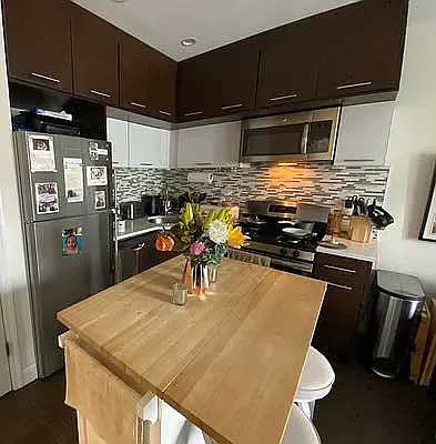 Rented by Voro, LLC | media 1