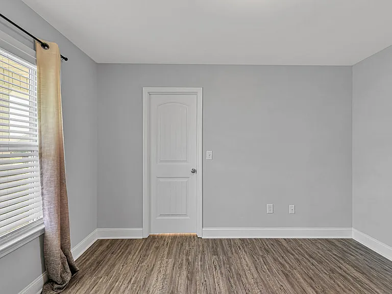 203 Pastoral Ct — Photo 10