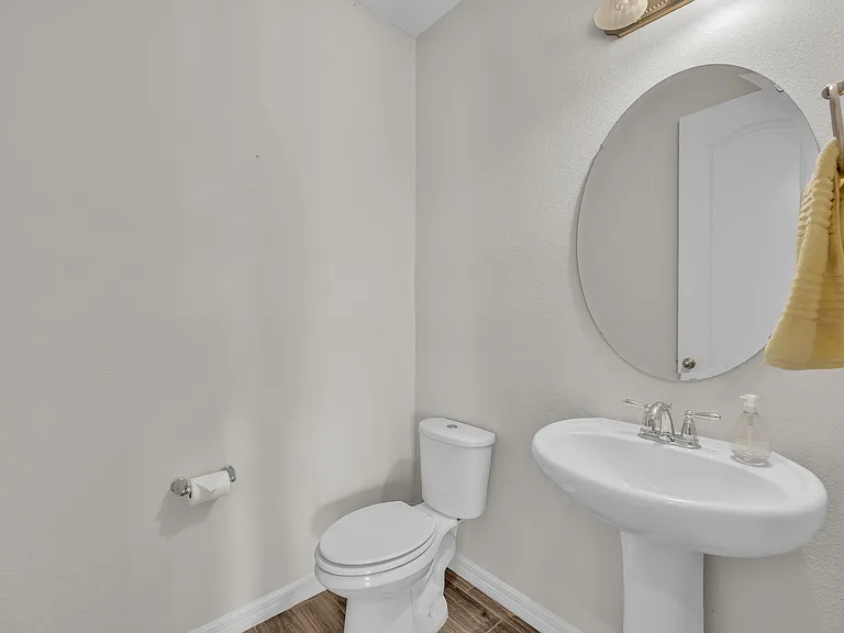 Taramundi Dr — Photo 5