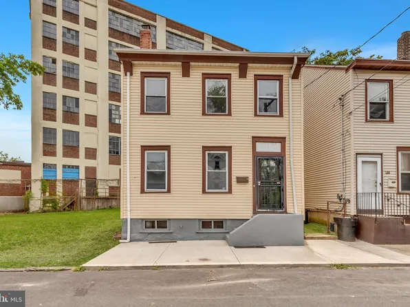 63 Wall St, Trenton, NJ 08609